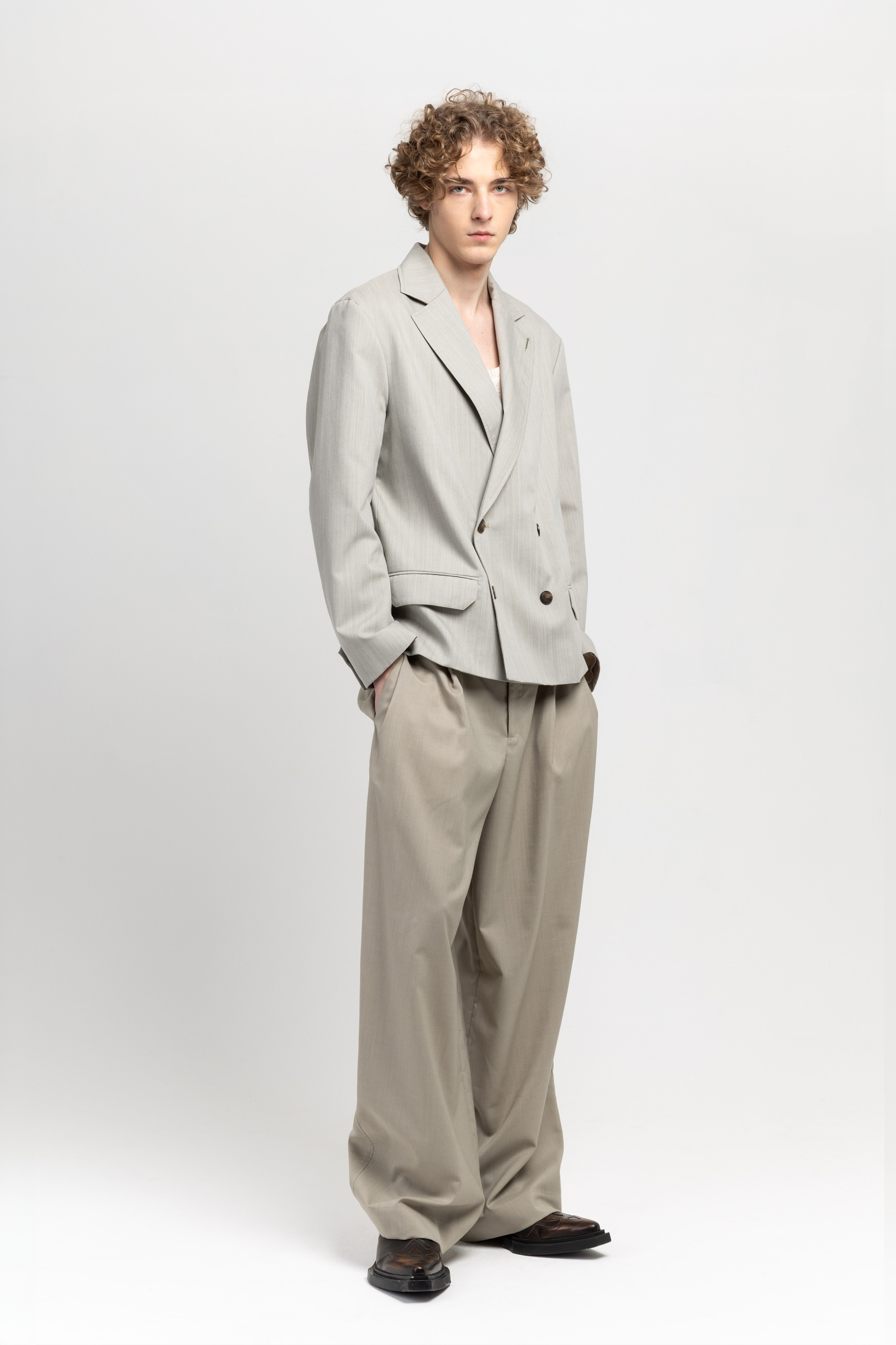 Sage beige wool canvas relaxed pleated pants – NEHERA