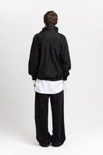 Black water repellent anorak