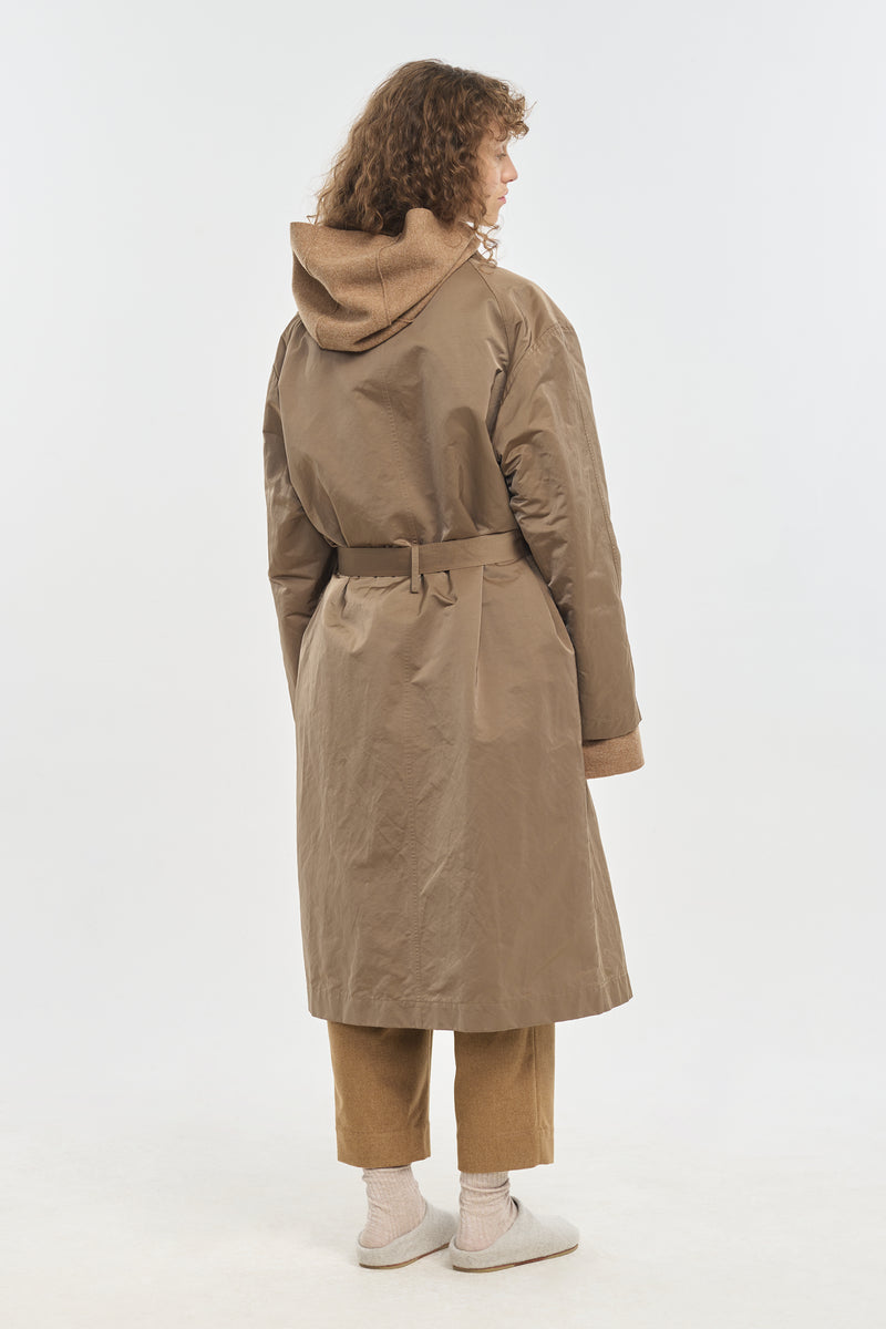 Beige reversible essential trench coat