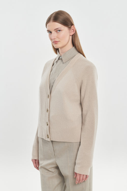 Beige premium cashmere cardigan