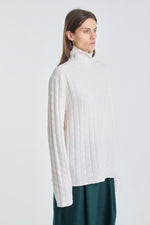 Light ivory extra fine merino pullover