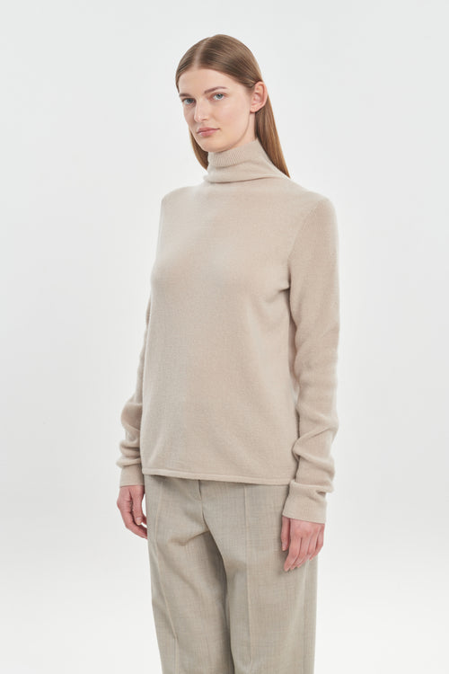 Beige premium cashmere turtleneck