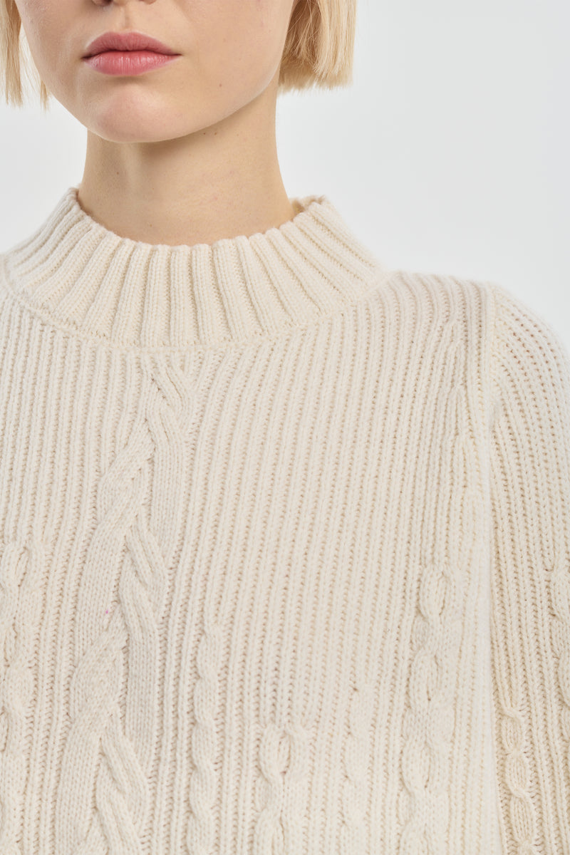 Light ivory extra fine merino chunky sweater