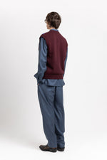 Dark mix fine merino unisex holiday jacquard vest