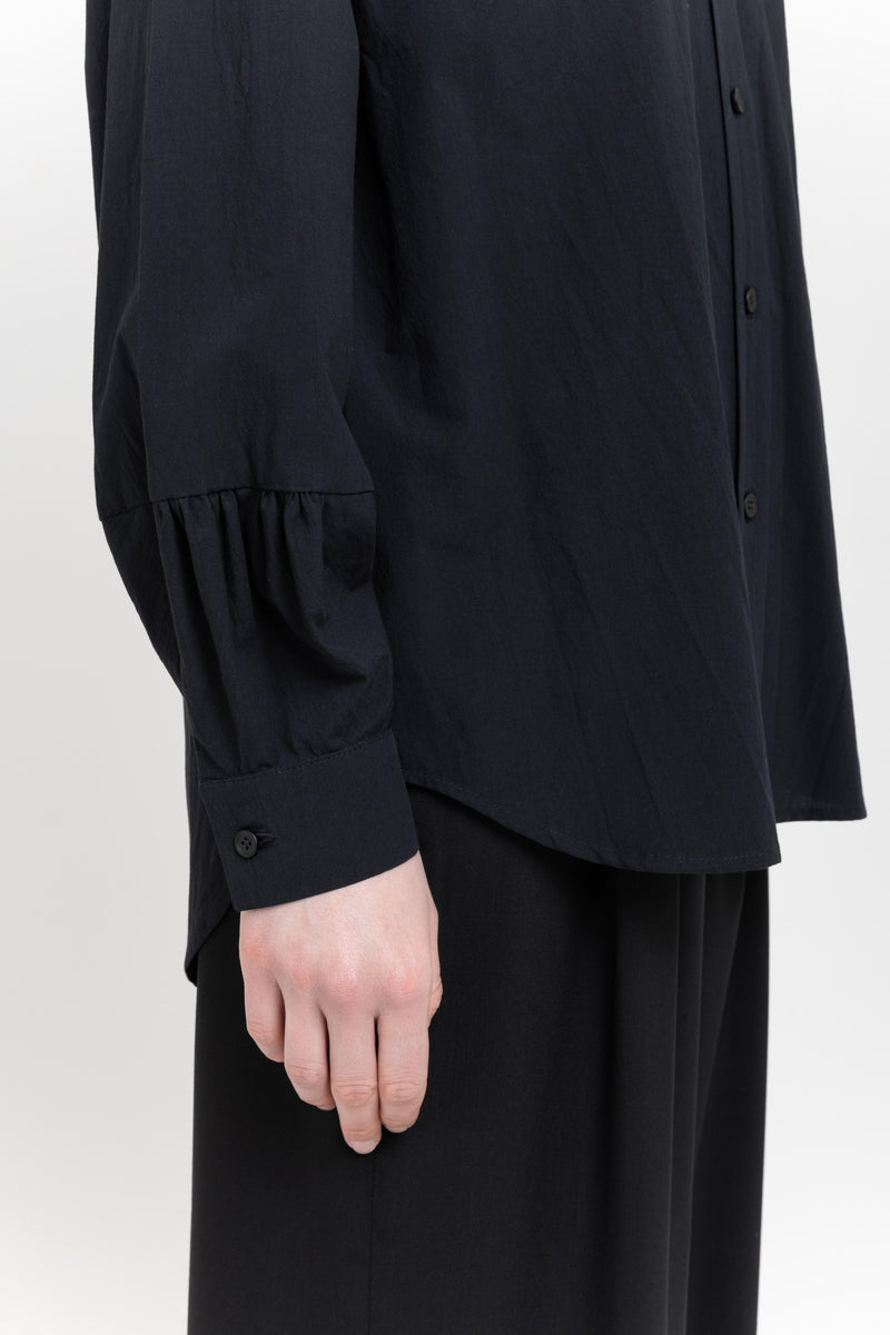 Black crinkle poplin lantern sleeve blouse
