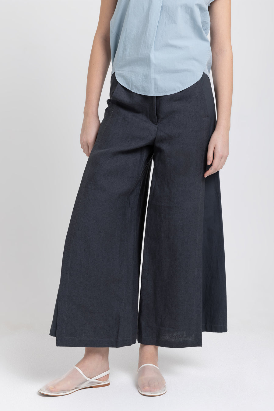 【Anyone more】Purea Charcoal Long Wide Pants Charcoal linen & cotton ankle length wide pants – NEHERA