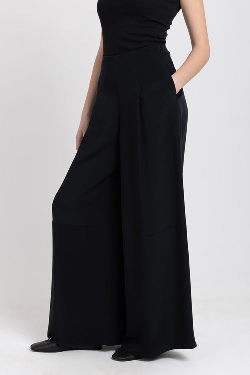 Black heavy silk crepe fluid pants