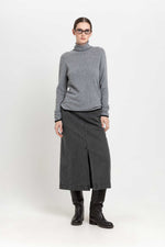 Limestone grey with black cashmere lightweight turtleneck