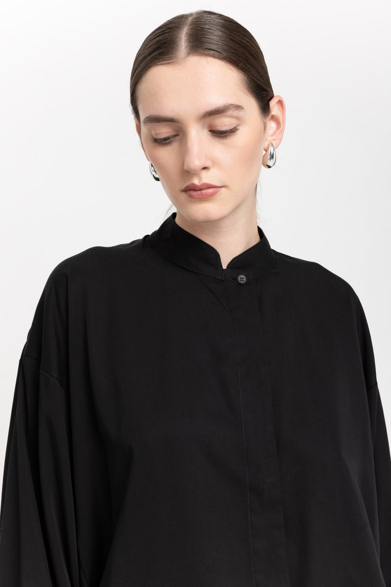 Black fluid tencel voluminous blouse