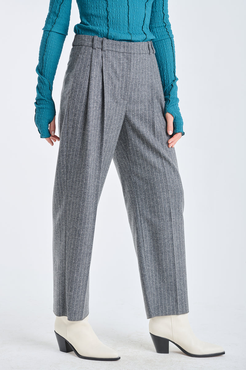 Grey striped wool cropped pants