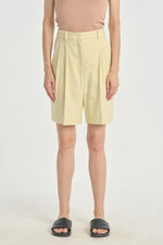 Vanilla linen cotton stretch shorts with pleats