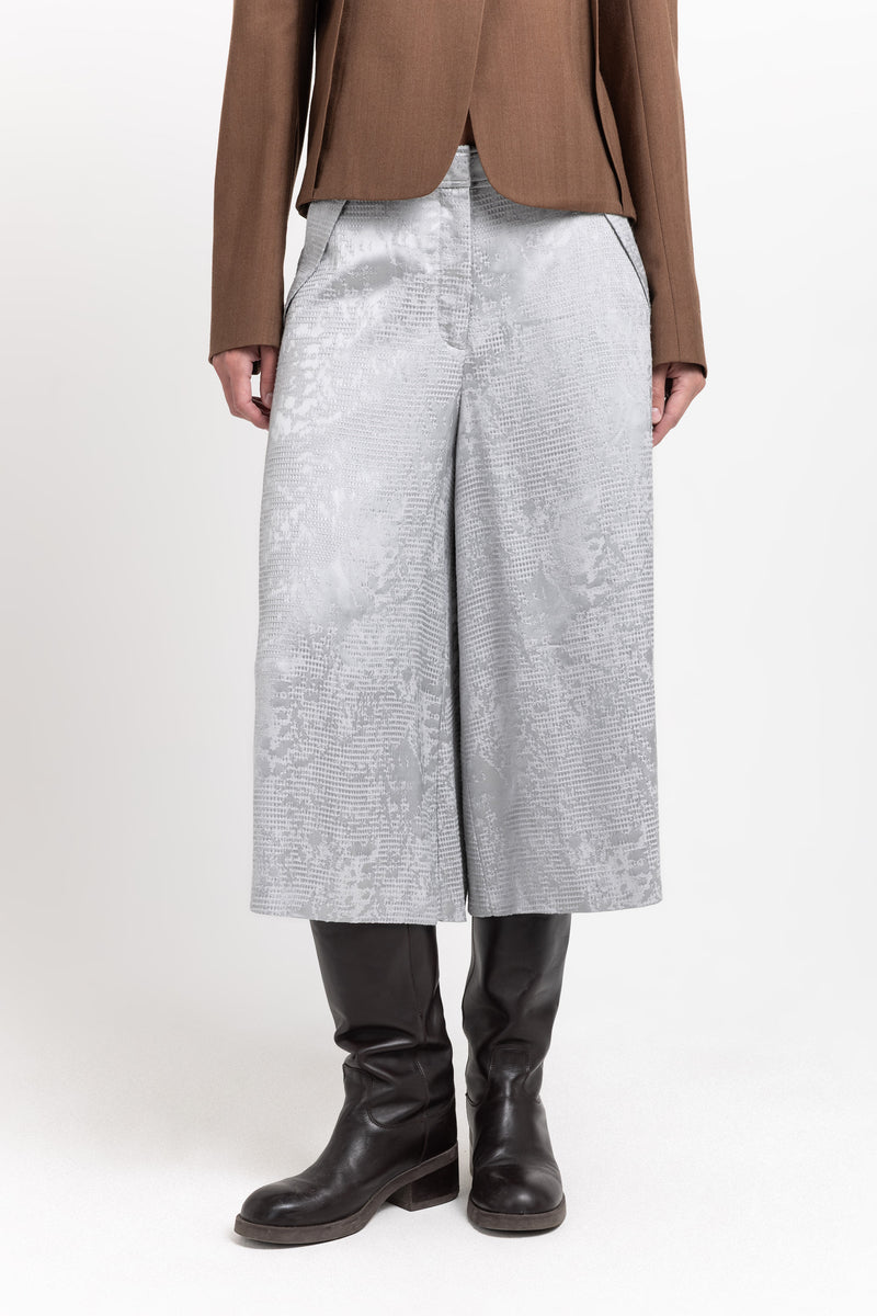 Silver textured fluid shorts