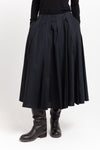 Black poplin voluminous skirt