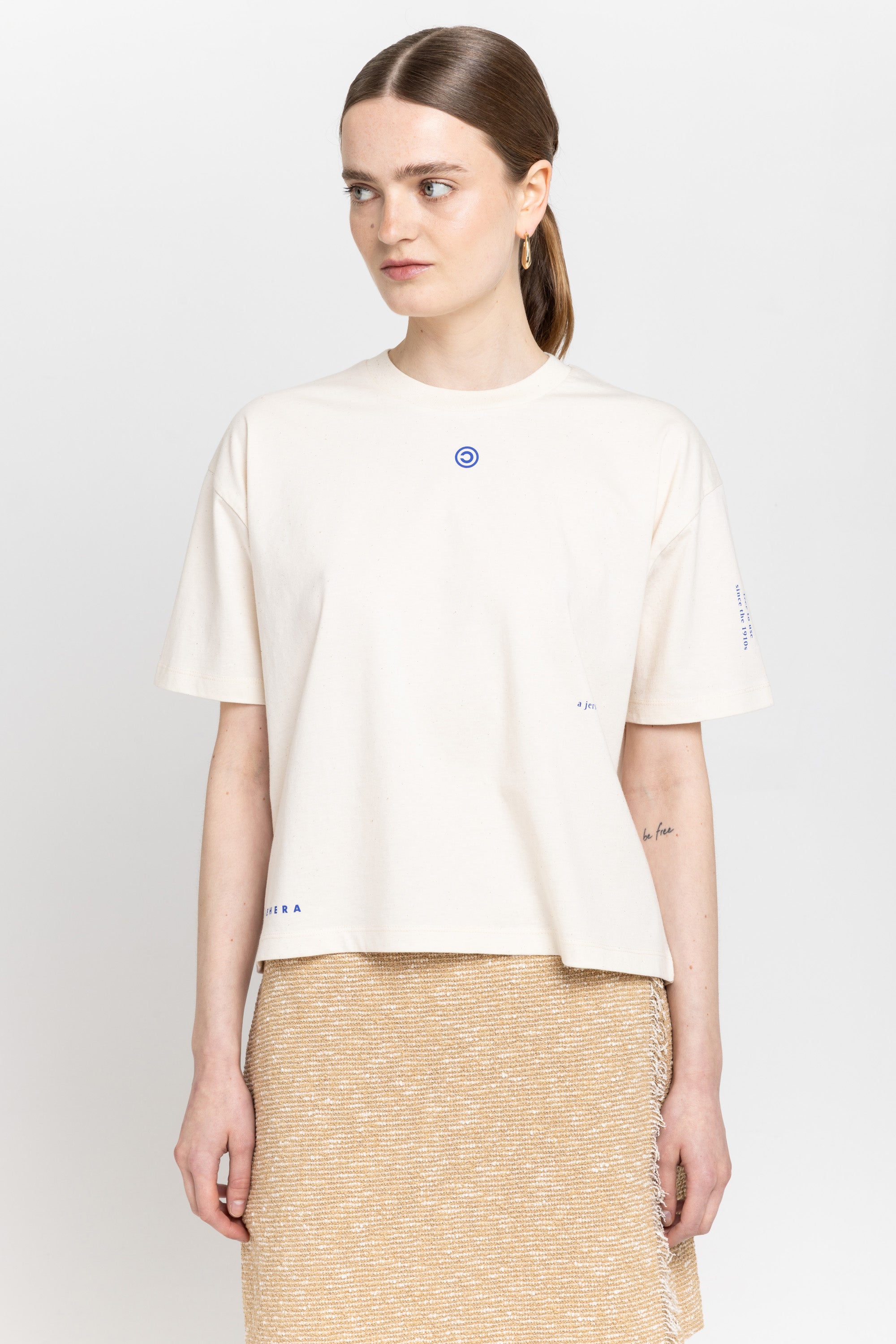 【新品・タグ付き❣️】NEHERA ネヘラ ポプリンシャツ 2way カットソー NANGA 【】NANGA ナンガ トップス Tシャツ 半袖 エコ