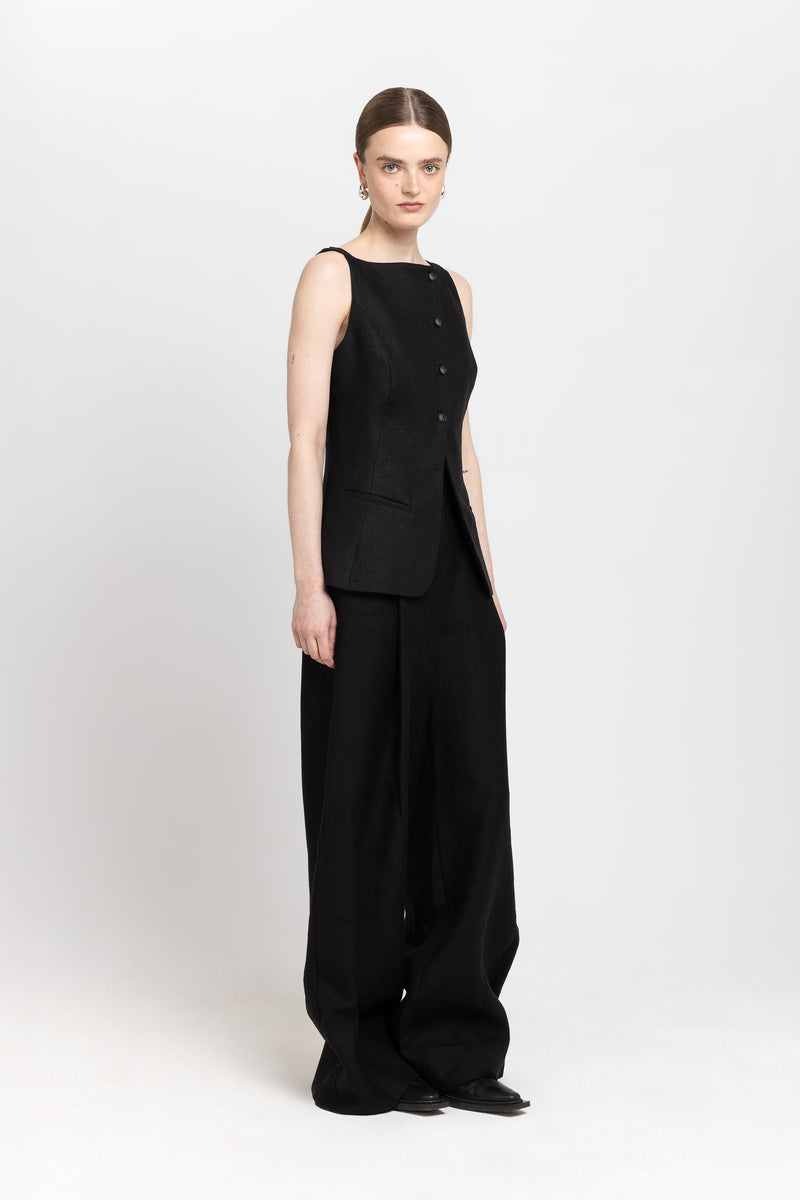 Black classic linen vest top
