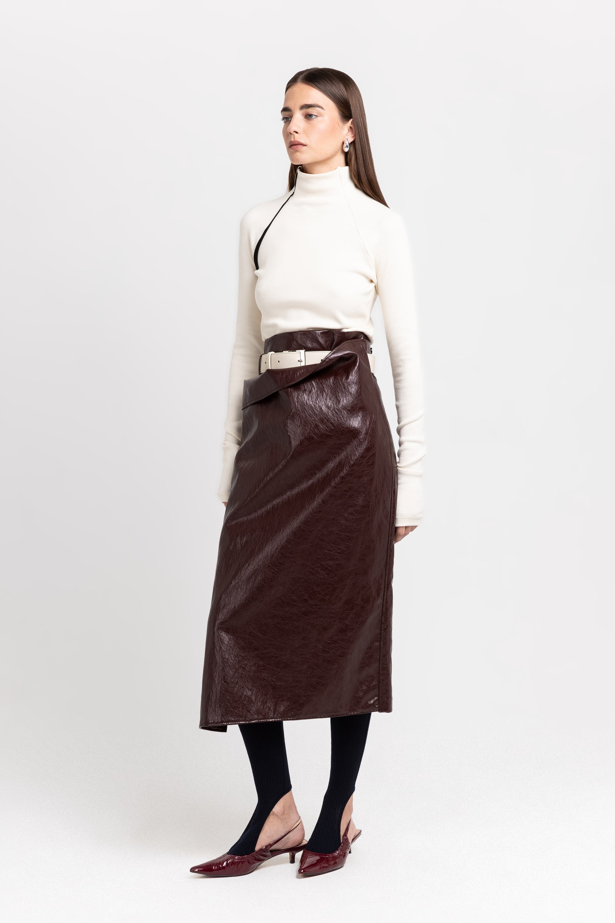 Burgundy faux leather pencil skirt – NEHERA