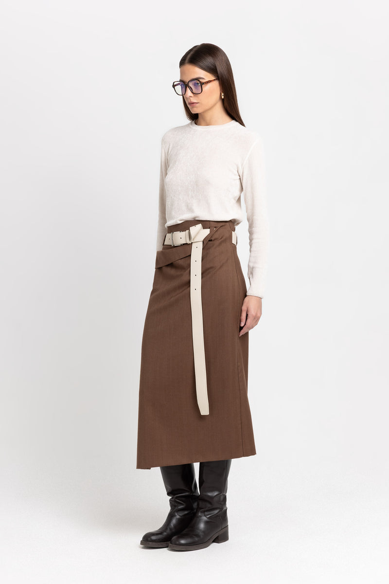 Light beige long leather belt