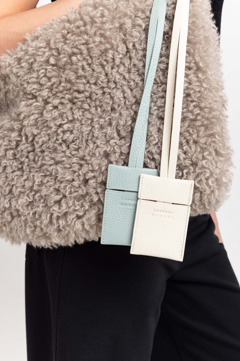 Mint leather card holder