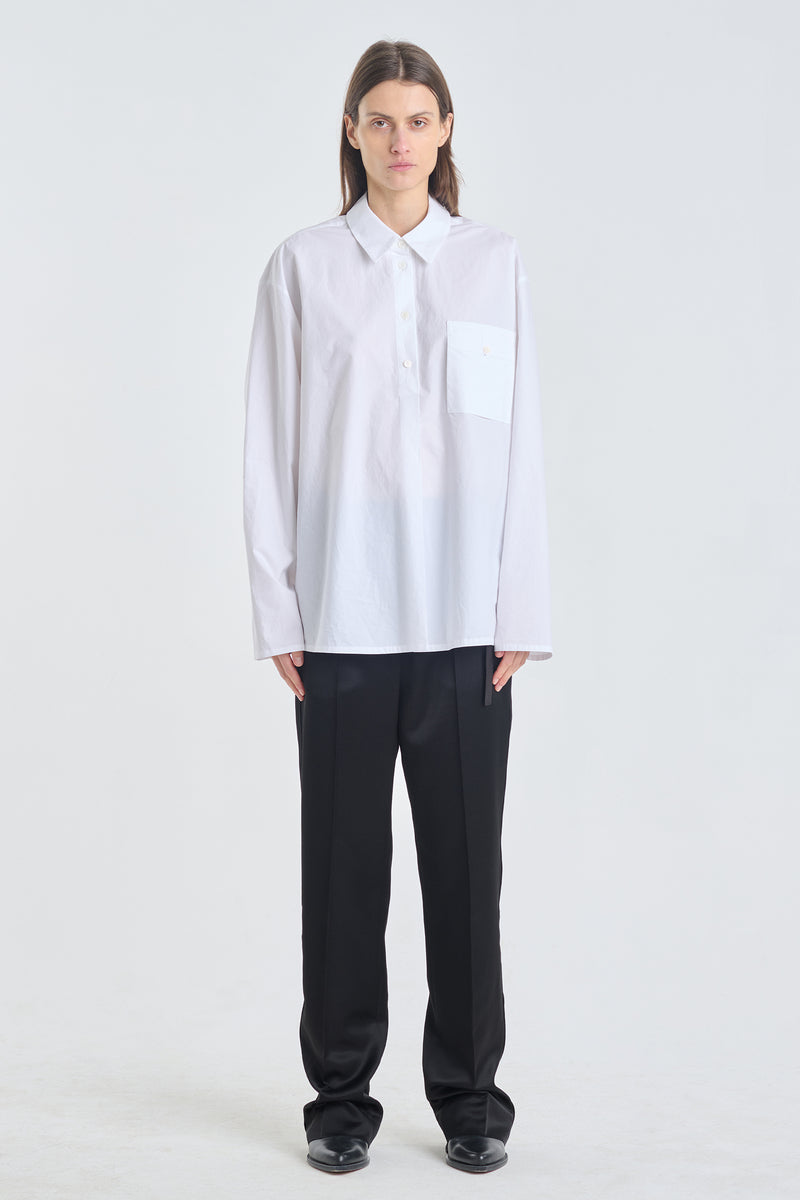White crispy poplin half button-down