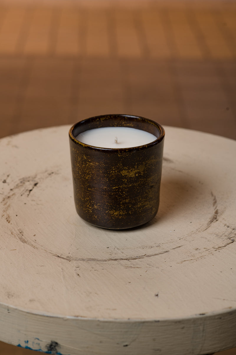 100% Handmade & Natural candle GRANDMA IRONING